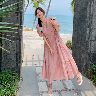 新款 粉色温柔甜美连衣裙女2025夏季 巨好看少女感V领收腰显瘦长裙