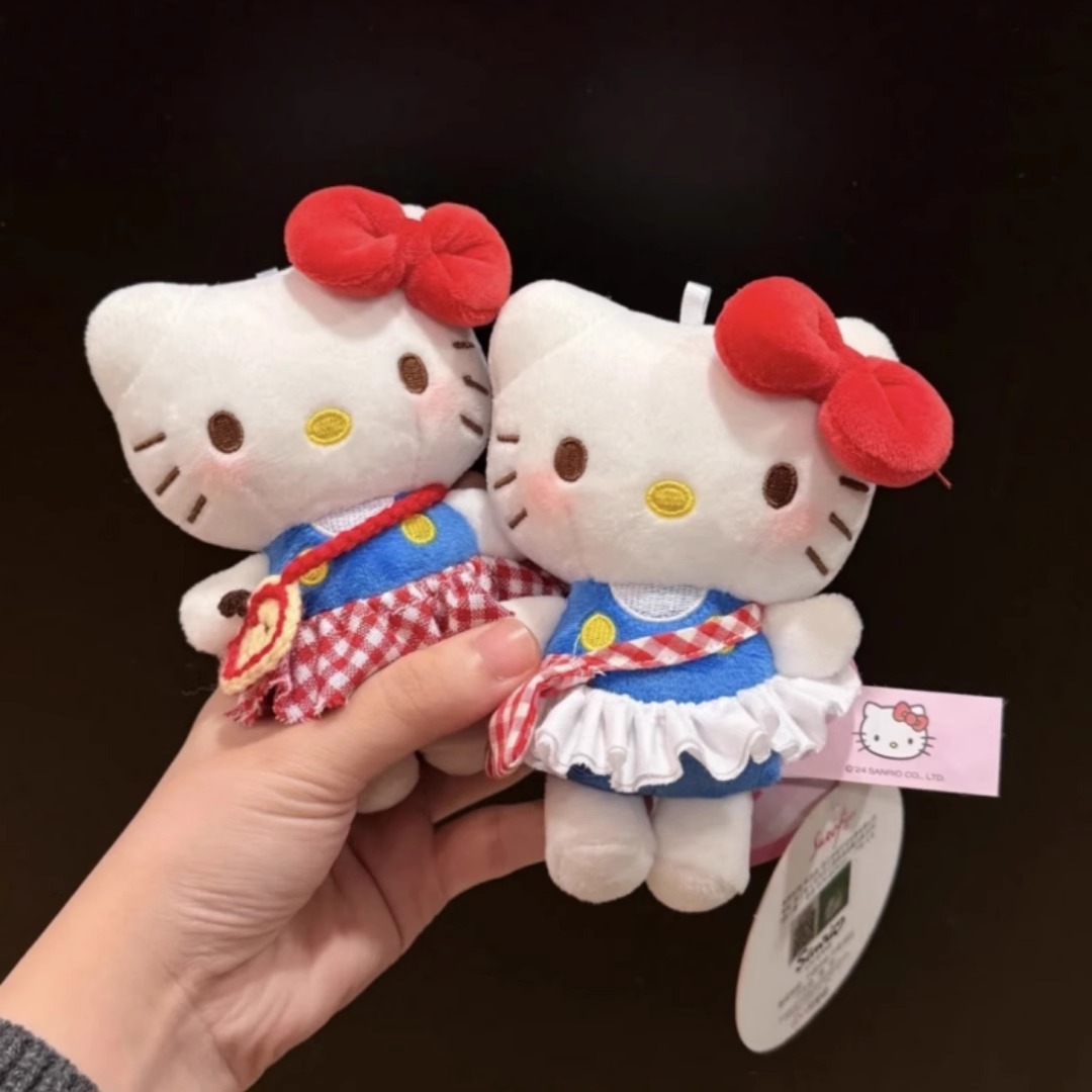 kitty猫包包挂件汽车钥匙扣凯蒂出游kt猫玩偶女生闺蜜公仔礼物