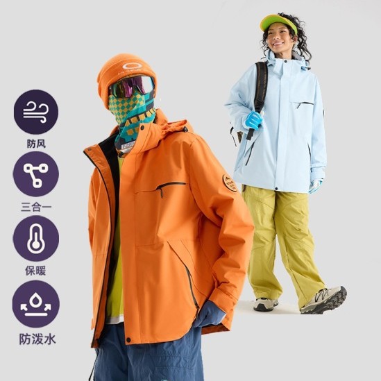 冲锋衣女户外登山服抓绒内胆防风防水三合一外套男定制