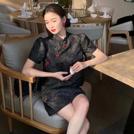 改良旗袍女新款2024夏季高级感年轻少女款中国风女装新中式连衣裙