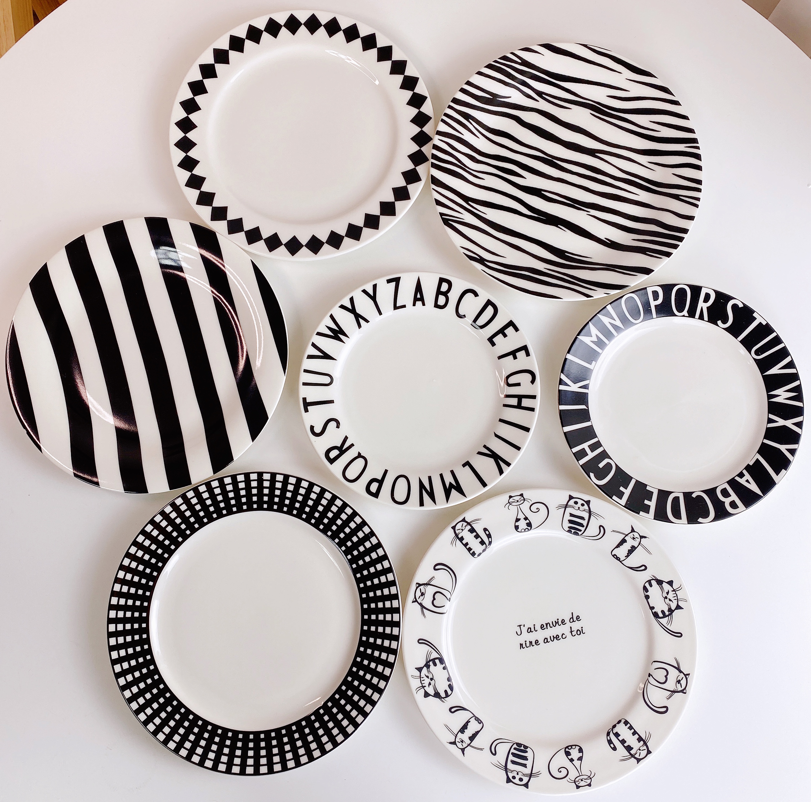 8寸陶瓷平盘圆形ins黑白