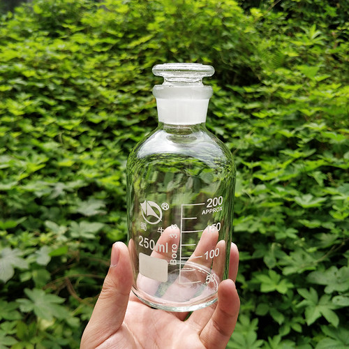 蜀牛高硼硅250ml白色优质细口瓶