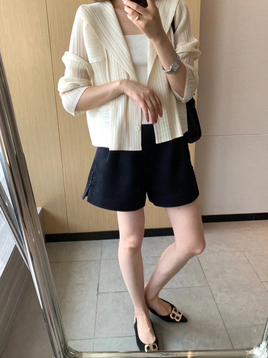 三宅褶皱褶皱常规外套女