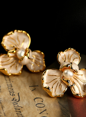 FRENCH耳环2025新款高级感轻奢爆款金色耳饰女适合圆脸的独特小众