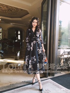 大码 连衣裙大气黑色白花腰带2089