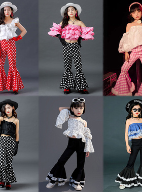 幼儿园路灯下的小姑娘90年代怀旧t台模特走秀复古港风儿童演出服