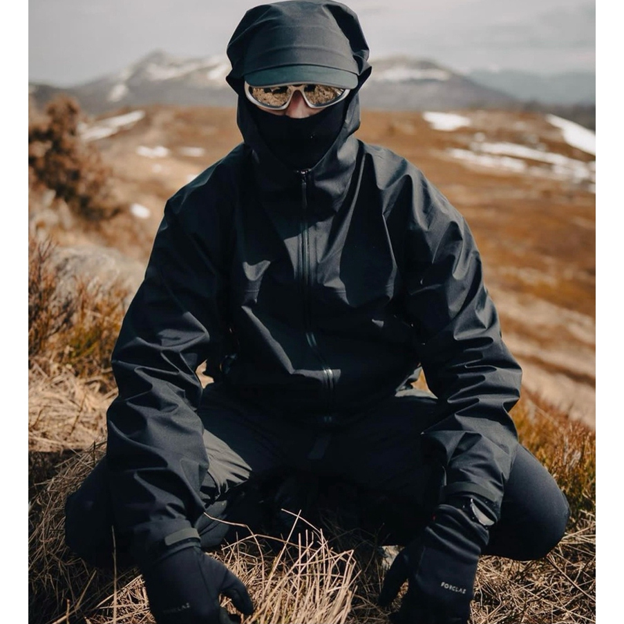 日系机能 平替款户外软壳王者 升级材质 防水透气连帽外套冲锋衣