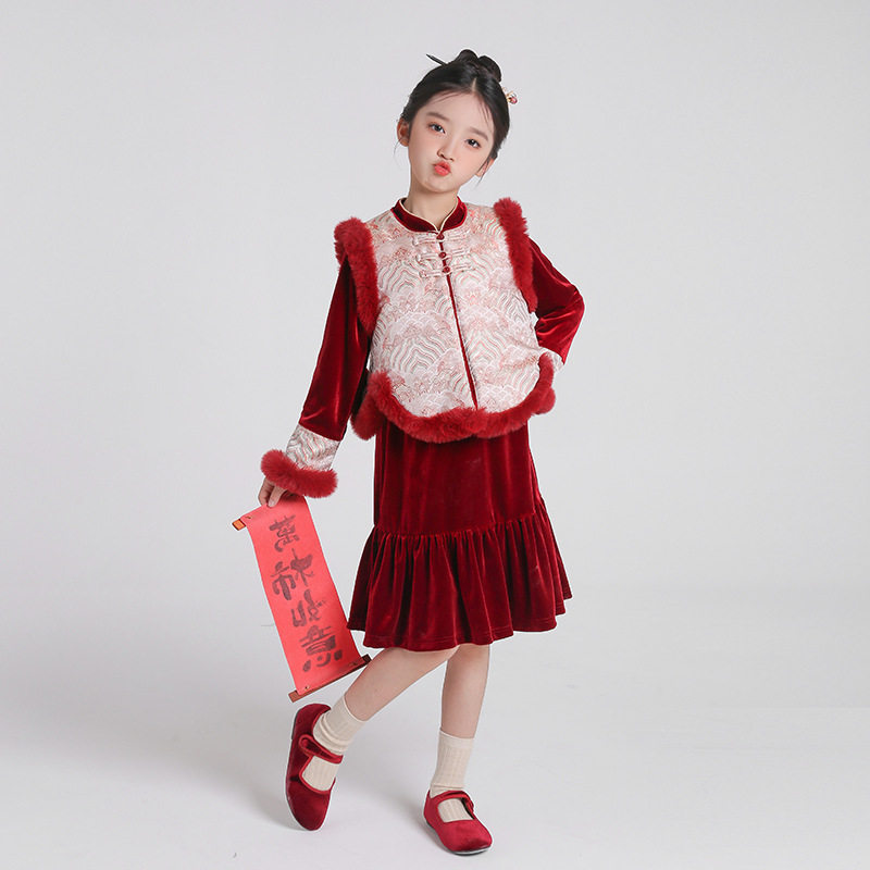 女宝宝冬季新中式国风拜年服汉服套装2024新款女童马甲裙子过年服,童装/婴儿装/亲子装,汉服,淘宝优惠券,粉丝福利购,淘宝优惠卷