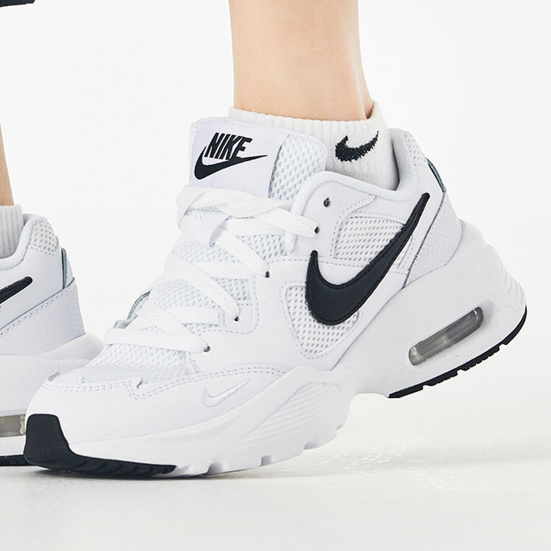 耐克女鞋2023夏季新款air max气垫休闲时尚舒适跑步鞋cj1671-100