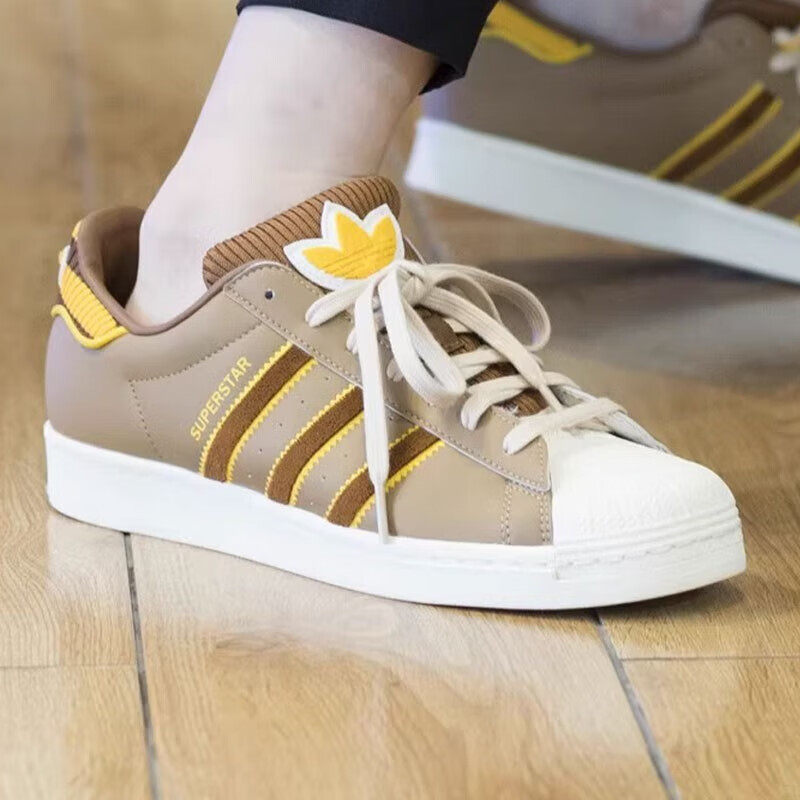 adidas阿迪达斯休闲鞋男鞋三叶草运动鞋贝壳头低帮轻便板鞋ig3003