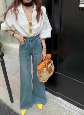 浅蓝色简约微喇叭裤女夏季新款牛仔裤高腰宽松不贴腿喇叭拖地裤子
