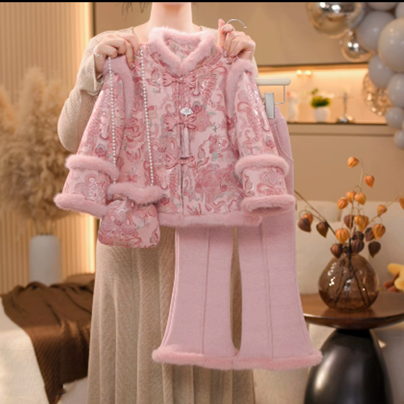 A05375（宝贝响当当）冬装新款年货温变棉服国风棉衣套装