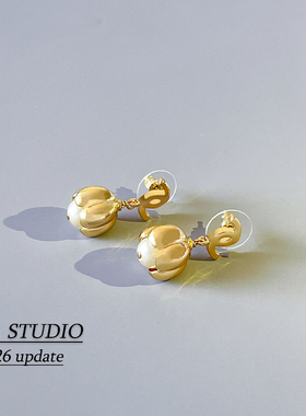 YANSTUDIO/26s金色吊花珍珠耳环