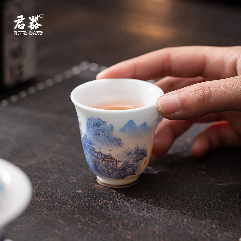 高档冰种玉瓷小茶杯德化白瓷山水主人杯家用陶瓷茶具青花瓷品茗杯