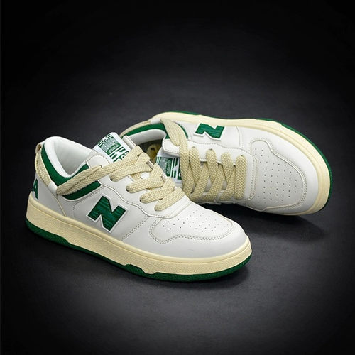 实体店正品2026春季板鞋男女同款情侣鞋小码学生运动休闲鞋皮面