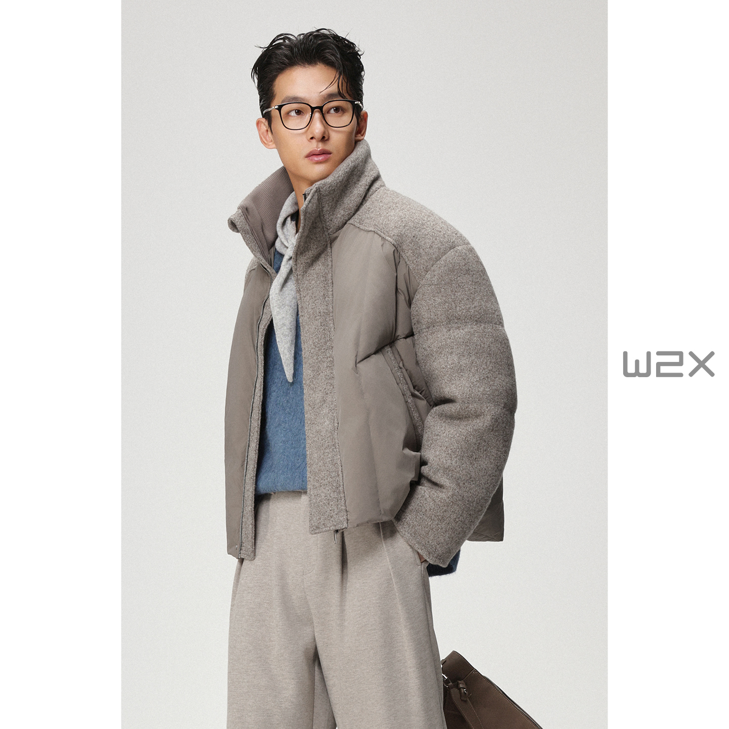 加厚羊毛拼接短款羽绒服男