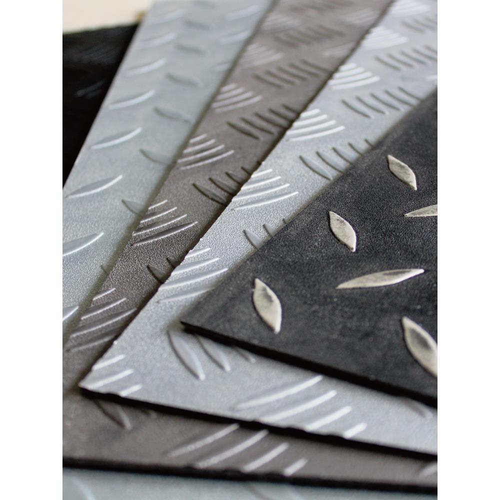 pvc自粘地板贴仿钢板纹石塑防烫地胶地板健身房维修车间车库塑胶