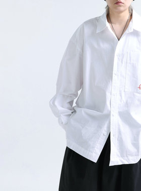 04/09 AM20:00限时8折 心动的大衬衫 翻领贴袋刺绣超大版廓形衬衣