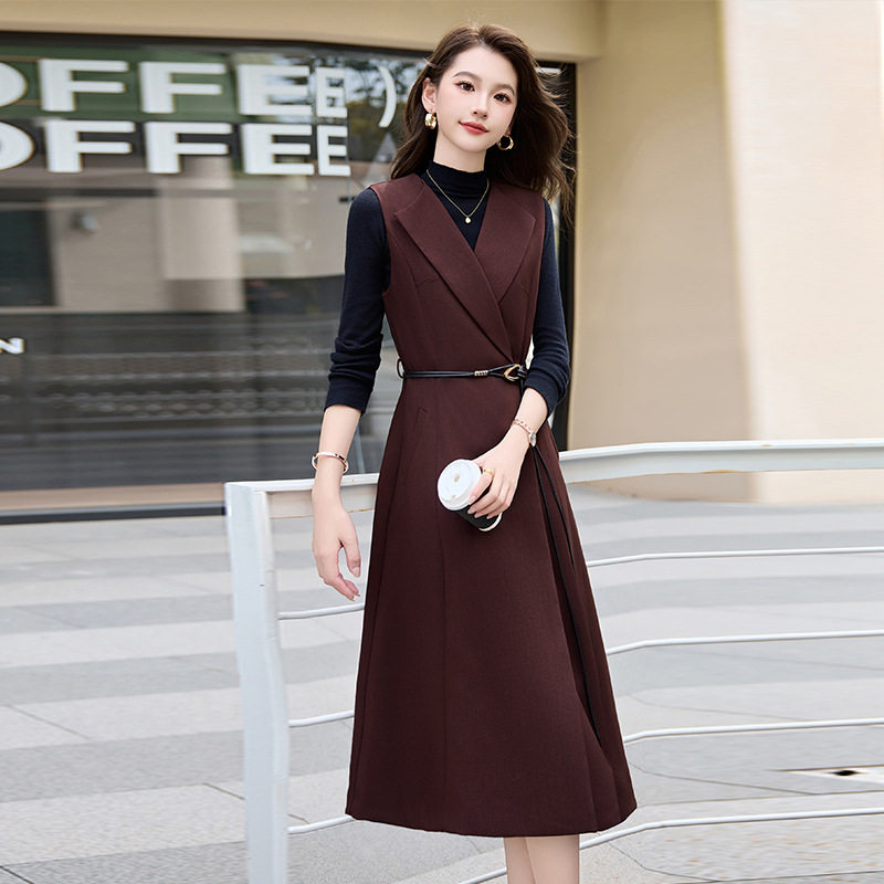 秋冬新款气质显瘦针织衫翻领系带背心裙两件套时尚连衣裙女高级感