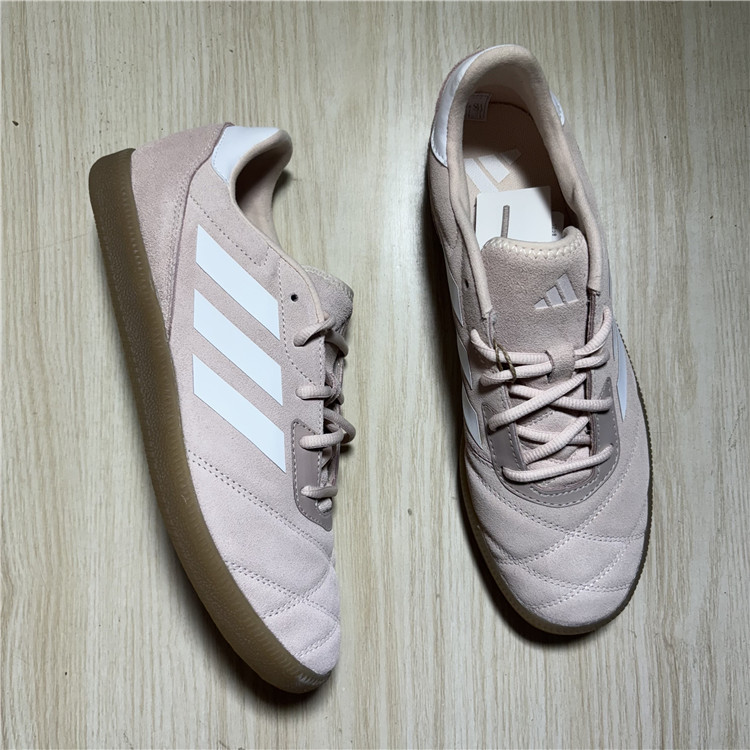 阿迪达斯 Adidas Court Sala 男子经典场下足球休闲板鞋 IE1575