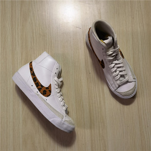 BLAZER 101 MID77 DA8736 100 开拓者女子豹纹运动休闲板鞋 Nike
