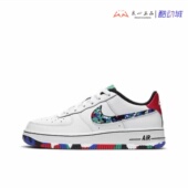 Nike 迷彩空军一号女子低帮运动板鞋 Air 耐克 Force CU4632 100