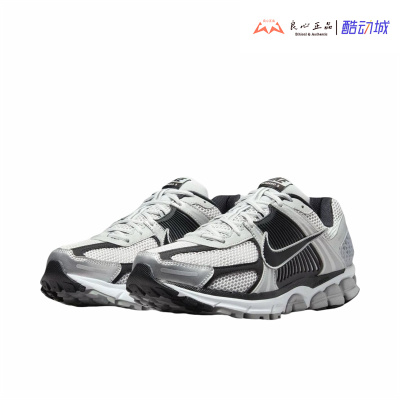 耐克 NIKE ZOOM VOMERO 5低帮复古百搭运动休闲老爹鞋 FJ4151-004