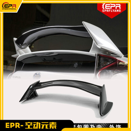 普锐斯ZVW50GT大尾翼TR碳纤改装