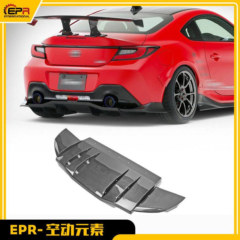适用丰田GR86 BRZ ZD8干碳纤维VARIS 后扰流后唇后底板包围轻量化