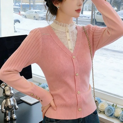 韩系温柔蕾丝拼接假两件针织开衫