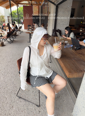 AZHOUSDAY阿周家“lu*系冰沙衫”50天丝冰感降温假两件帽衫防晒衫