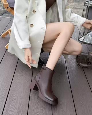 欧美风高跟黑色短靴真皮加绒女靴子粗跟新款女鞋冬季皮靴时装靴潮