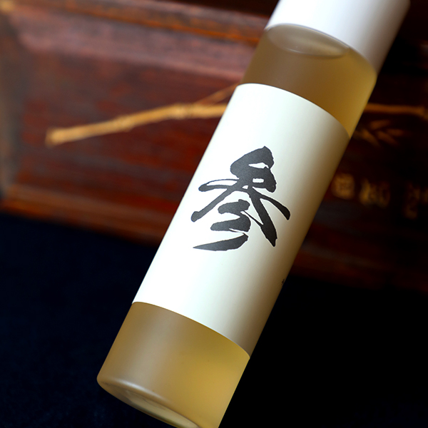 人参精华水150ml 无任何化学添加 深层补水抗衰营养肌肤净水青莲