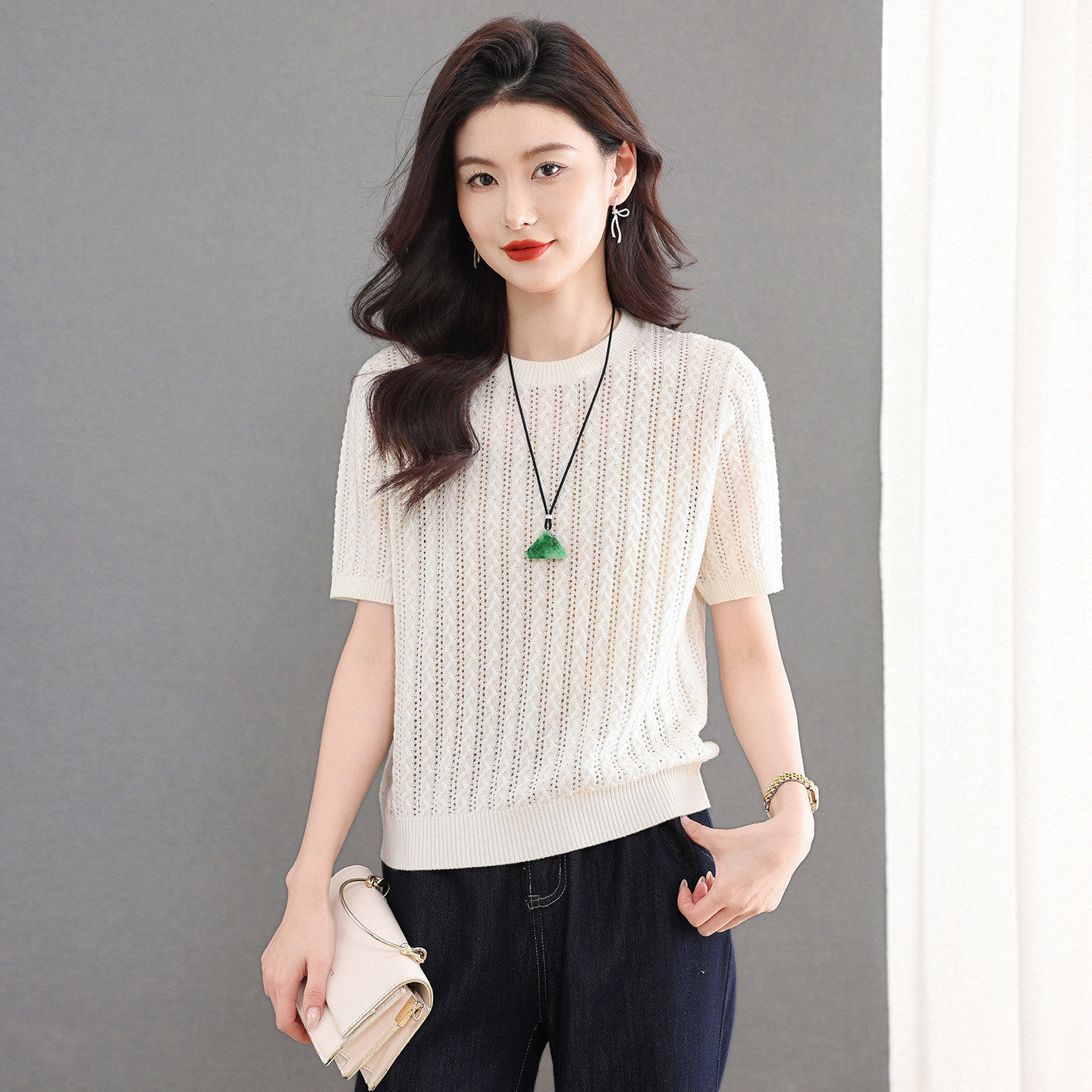 圆领镂空针织短袖女时尚套头t恤衫夏季新款复古百搭麻花宽松上衣