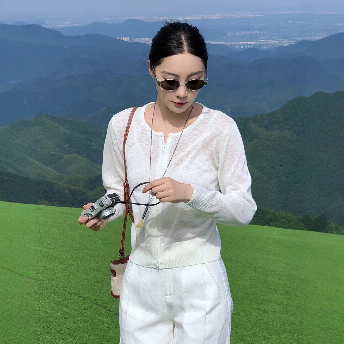 白色薄款冰丝防晒衣针织开衫女款夏季2026新款莱赛尔天丝外套上衣 - 实物图