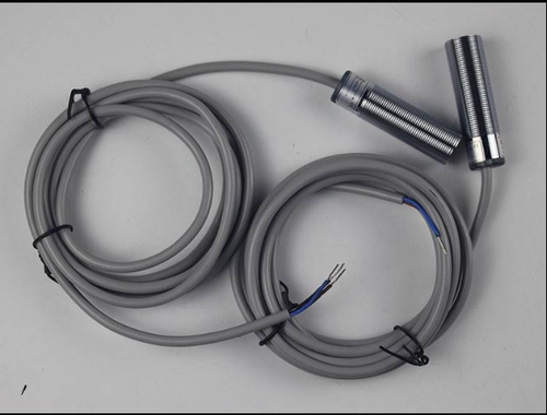 全新现货M18金属感应开关SP18M-C05N1 SP18M-C05P1 C10MU传感器