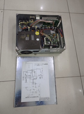 PCM8150 液晶屏NEC104 NL8060BC26-27屏 通力多媒体控制主机