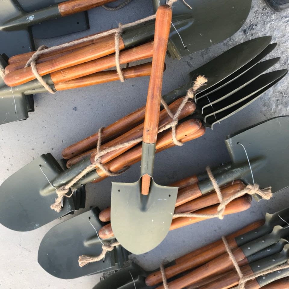 老式镐头 1978年钢镐头 老式小钢铲钢镐头 挖战壕镐头 扁尖组合钢