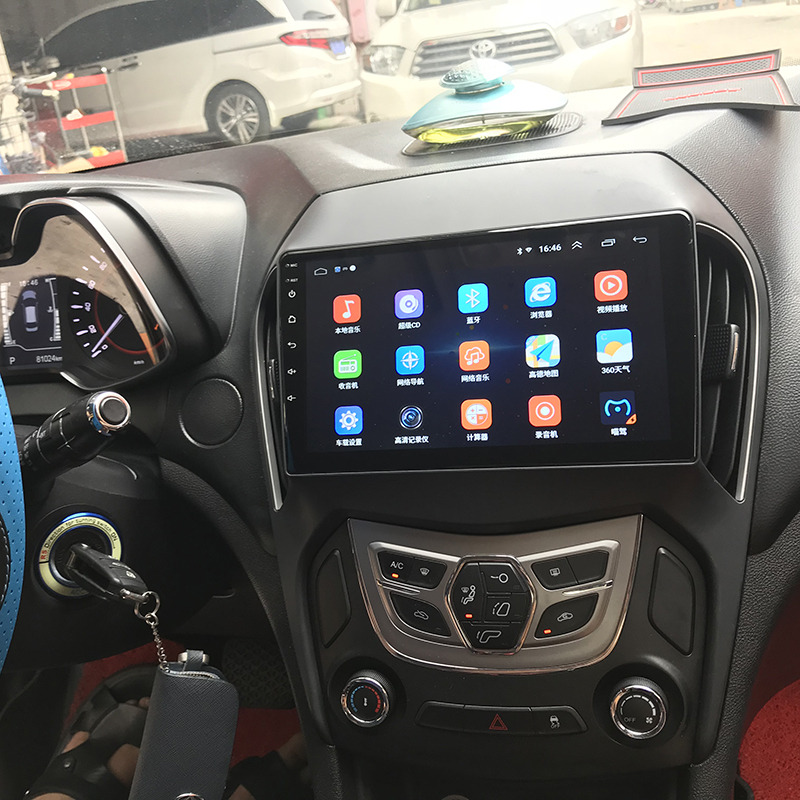 奇瑞安卓中控大屏全景行车记录仪