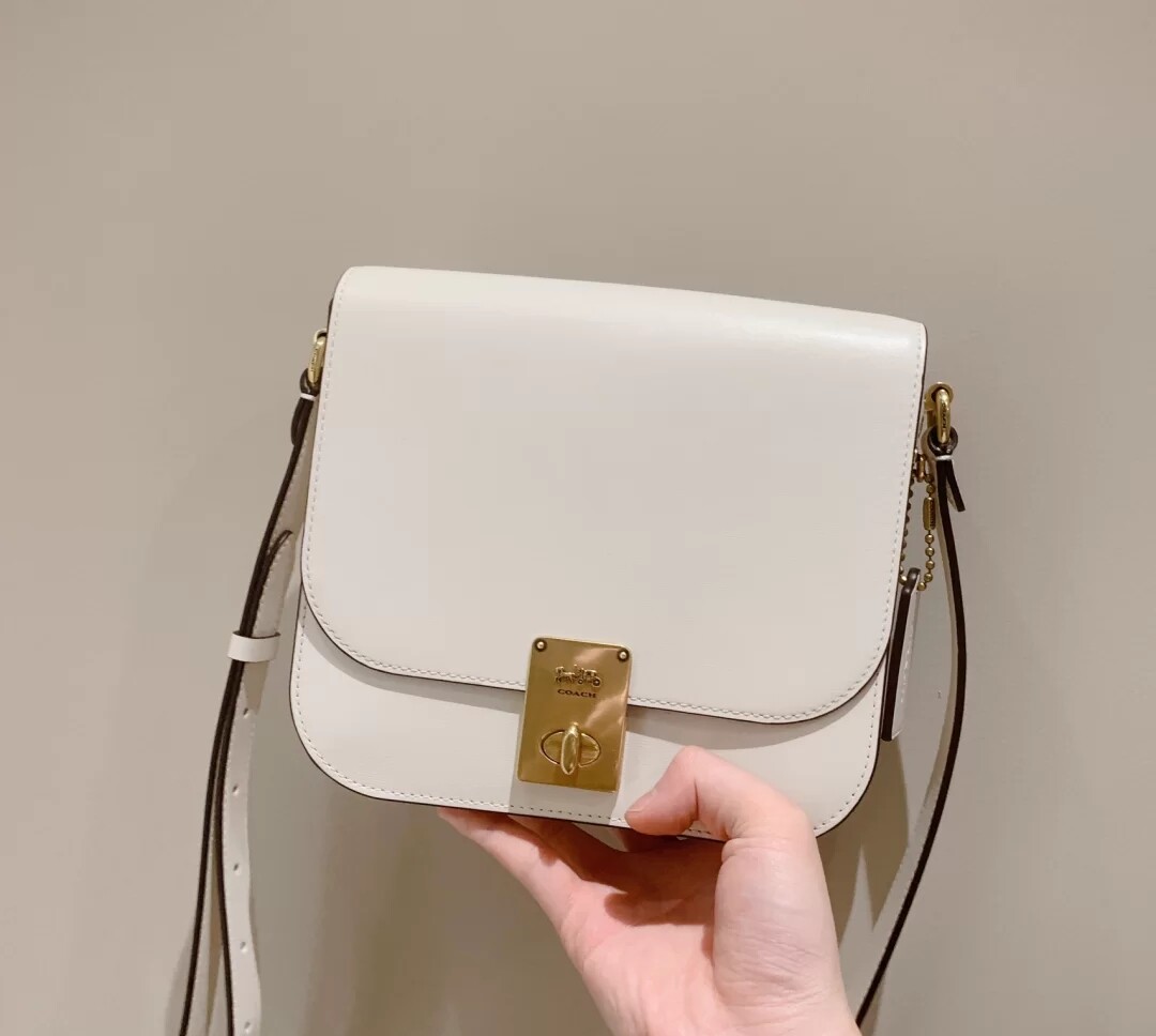 2020 new pattern saddle Graffiti Hatton saddle Flip Mosaic Versatile One shoulder Messenger Female bag Inclined shoulder bagin the Leather/Lady bags/Men's bag, Ms. bags  category - from Buy2taobao.com to provide professional Taobao agent buy service