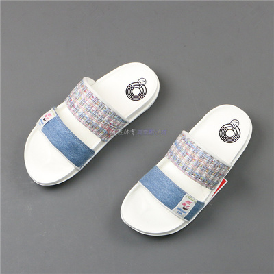 Nike OFFCOURT Duo 耐克女子小香风休闲运动沙滩拖鞋 FJ7742-121