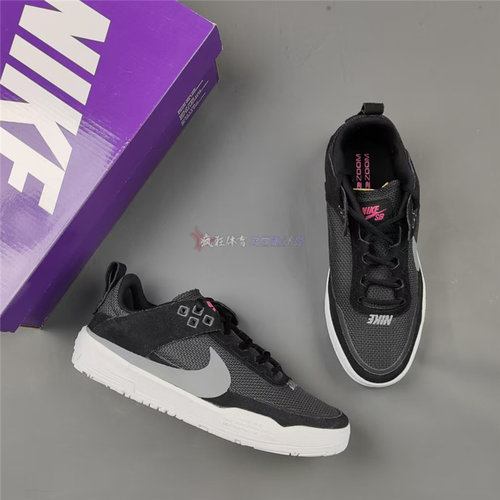 耐克女大童复古低帮休闲板鞋