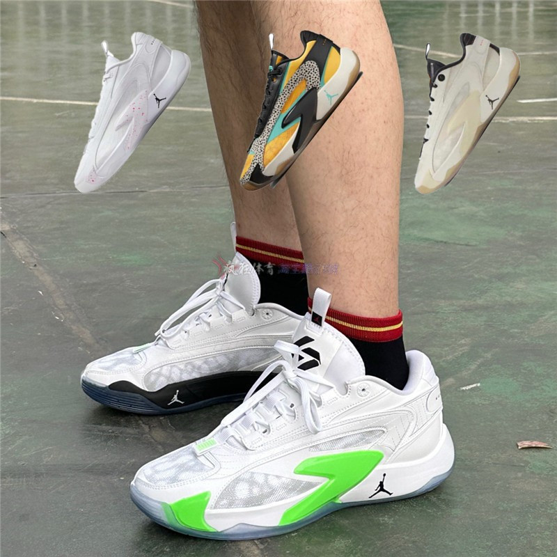 Jordan男子低帮运动休闲篮球鞋