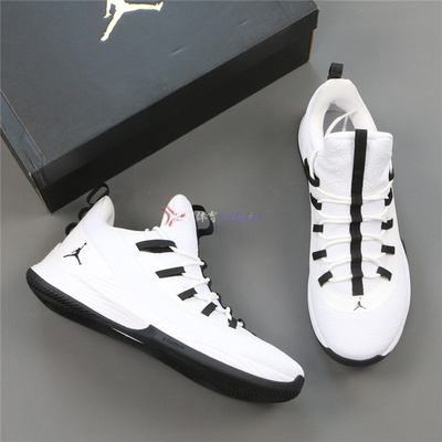 JORDAN男子气垫低帮实战篮球鞋