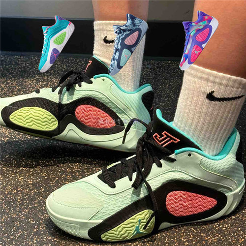 Jordan男子塔图姆男子篮球鞋