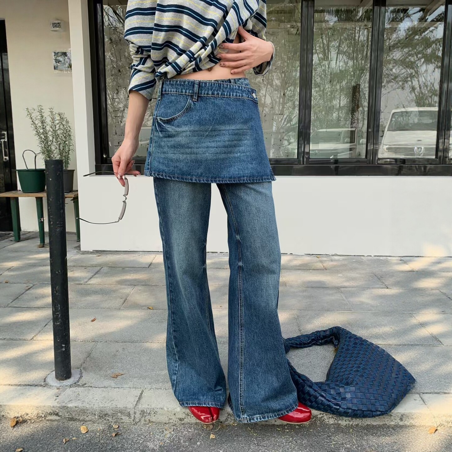 2026春季新款韩版复古高腰微喇牛仔裤女蓝色长裤修身显瘦喇叭裤