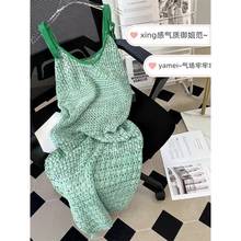 绿色气质吊带连衣裙女夏季新款海边度假森系田园风无袖针织长裙子