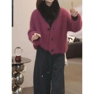 玫瑰粉色单排扣毛毛长袖针织开衫女2025秋冬新款休闲百搭毛衣外套