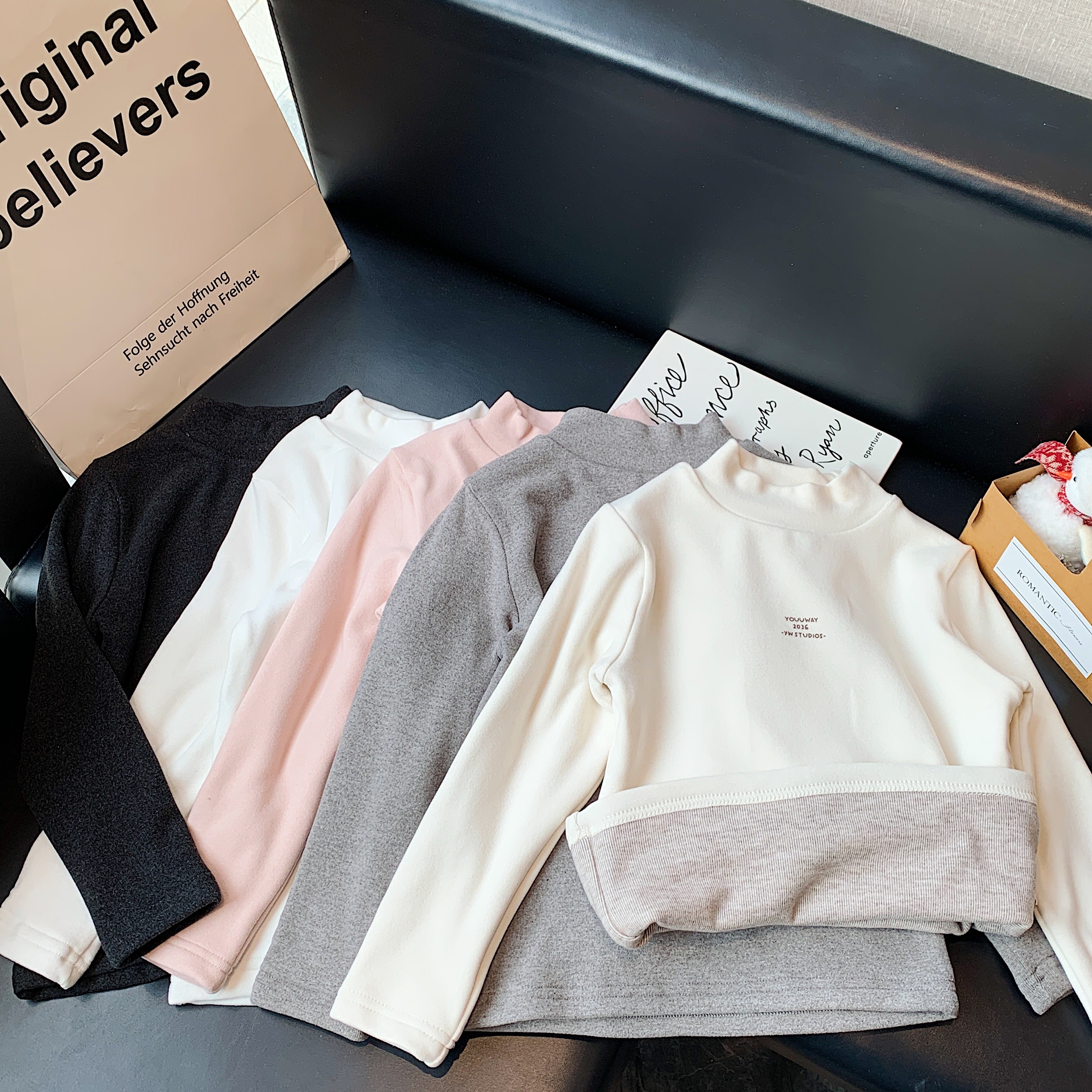 韩国女童冬季加厚半高领打底衫