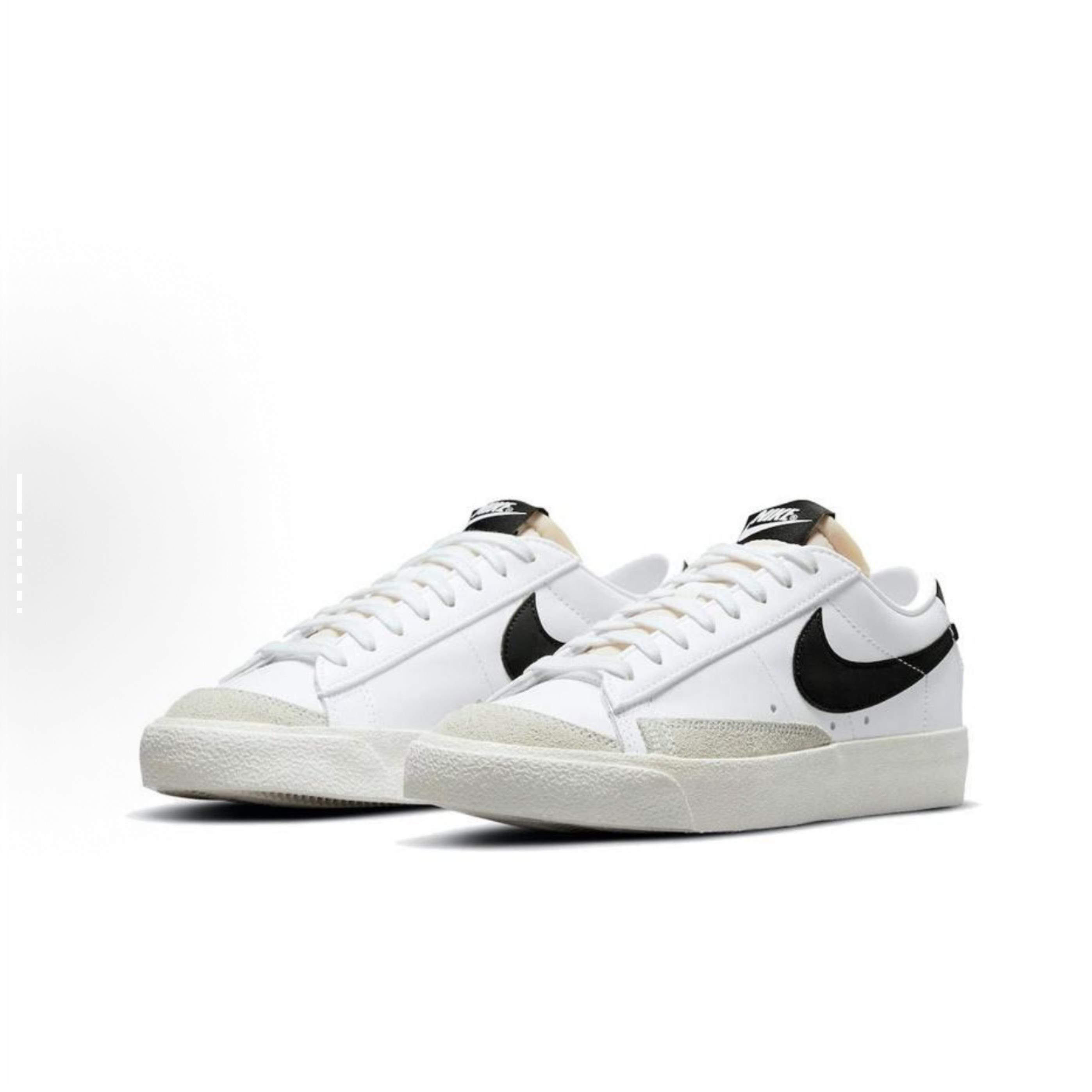 Nike Blazer  White and Black  低帮 板鞋 女款 白黑DC4769-102